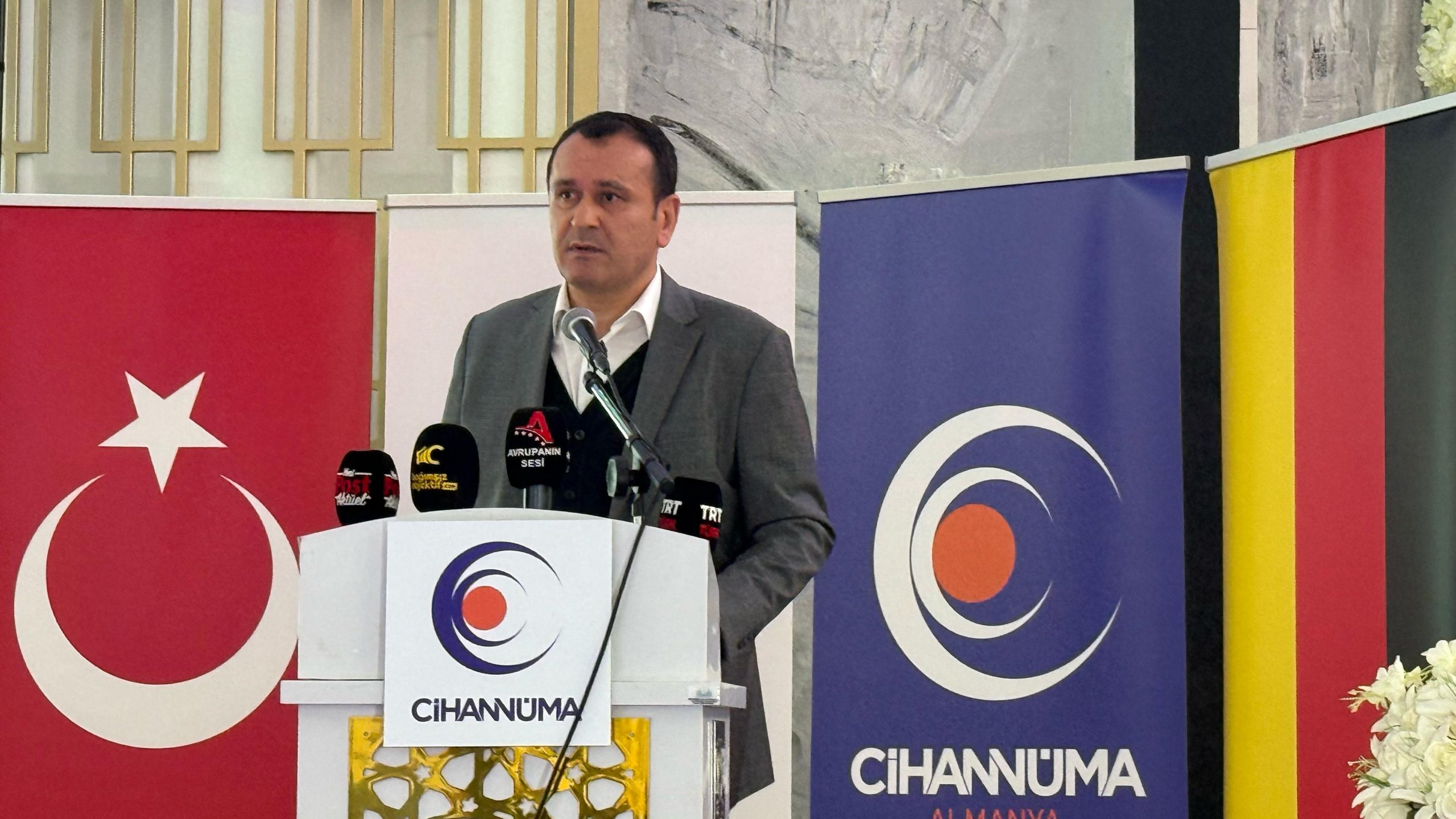 Cihannüma iftarında Almanya'daki Türk göçüne dair önemli mesajlar verildi