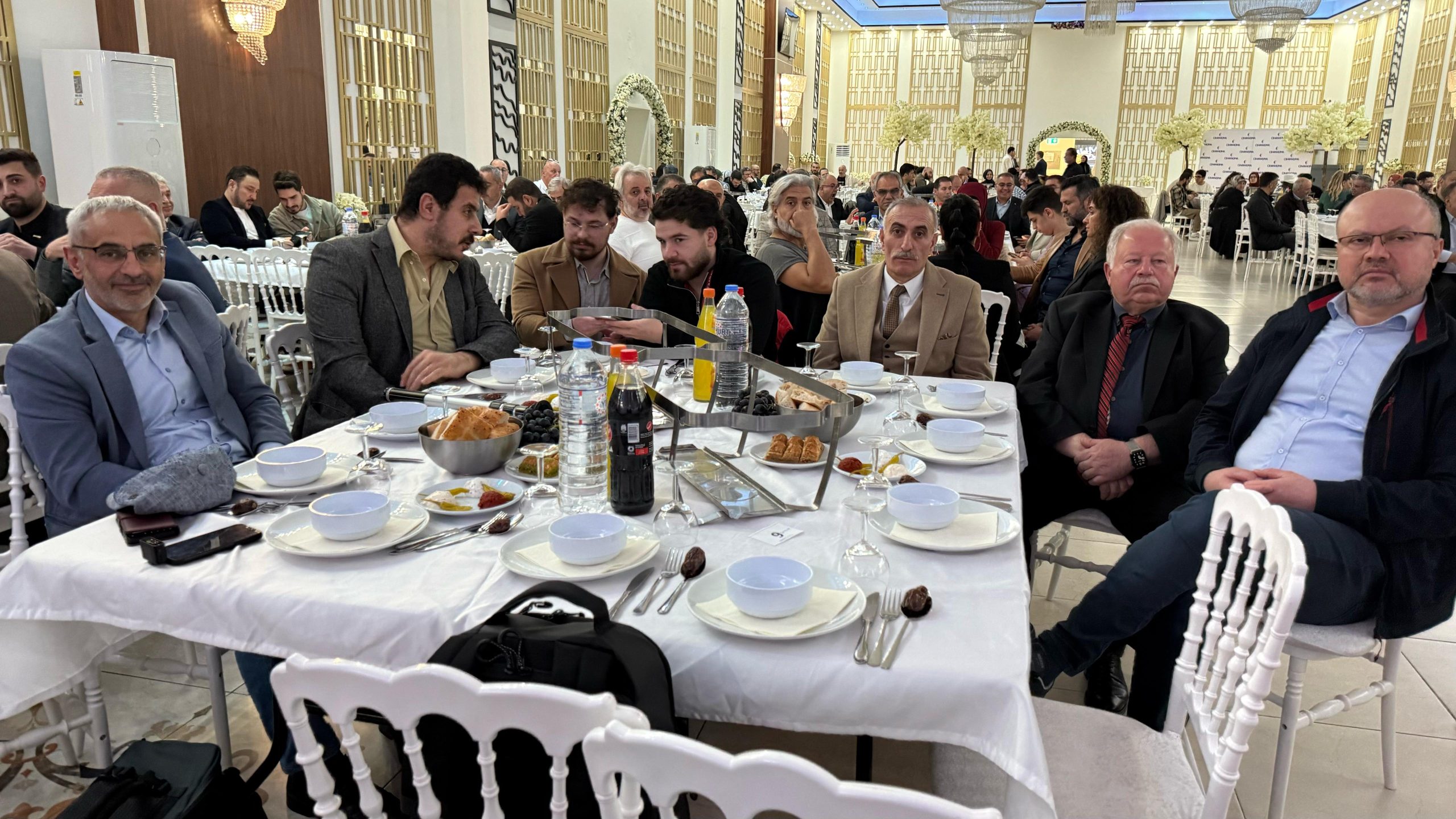 Cihannüma iftarında Almanya'daki Türk göçüne dair önemli mesajlar verildi