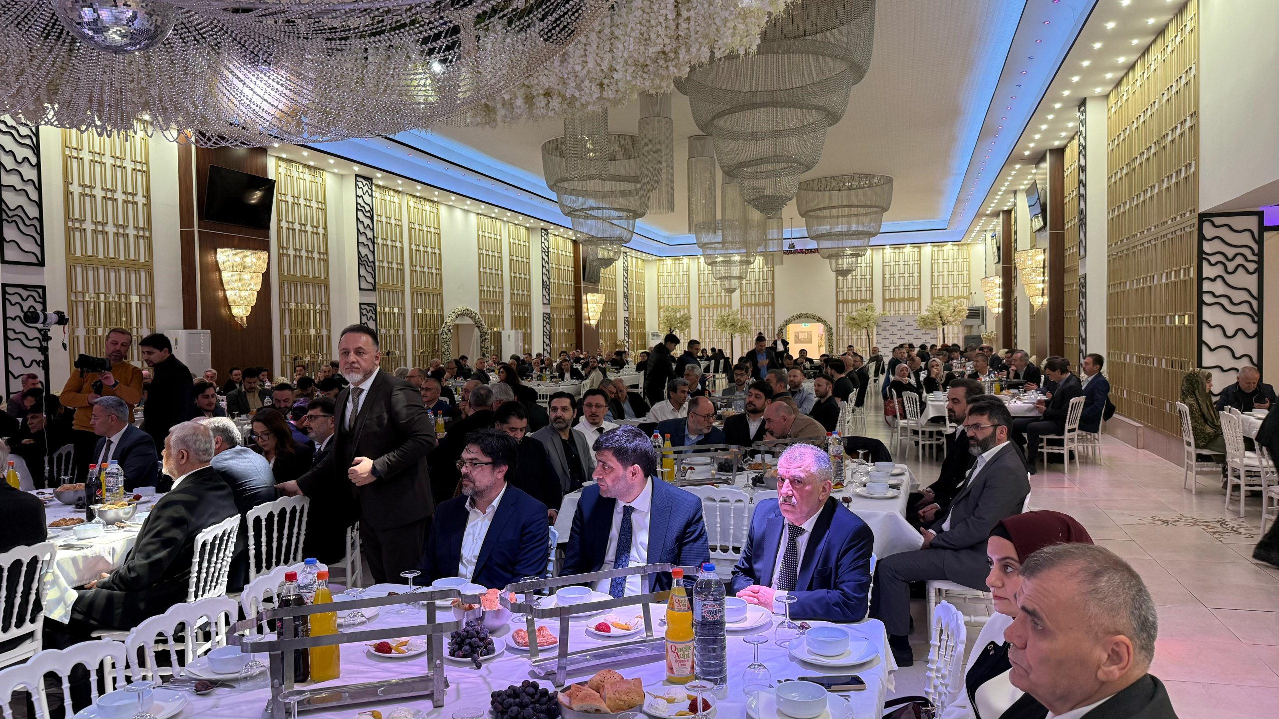 Cihannüma iftarında Almanya'daki Türk göçüne dair önemli mesajlar verildi