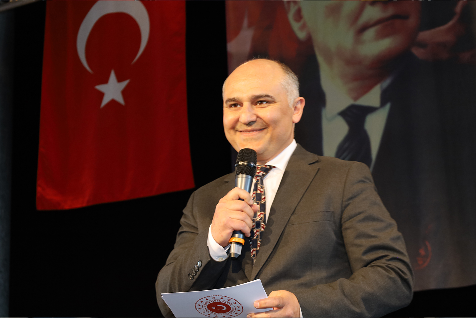 Essen’de 23 Nisan coşkusu tarihi mekanda yaşandı