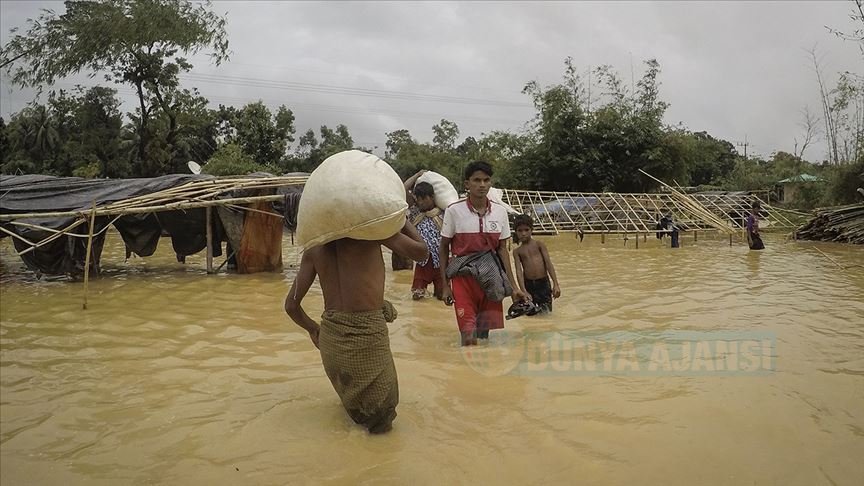 Myanmar'da sel nedeniyle 82 kişi hayatını kaybetti, 200 bin kişi yerinden oldu