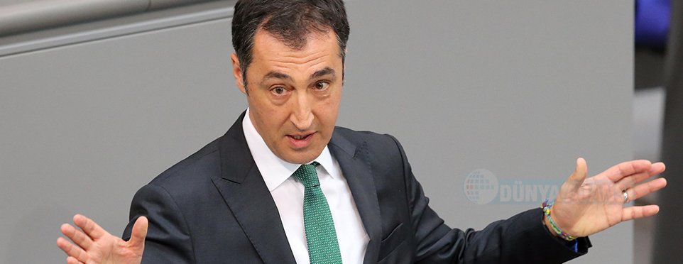 Alman Yeşiller Partisi'nden Özdemir ve Roth'a ölüm tehdidi