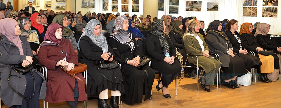 Diyanet İşleri Türk İslam Birliği (DİTİB), aile eğitim programı kapsamında “Aile İçi İletişim” konul