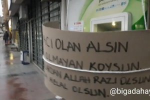 Bu sepetten ihtiyacı olan alıyor, ihtiyacı olmayan koyuyor