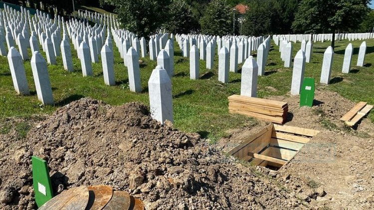 Srebrenitsa Soykırımı kurbanları 11 Temmuz'da defnedilecekleri