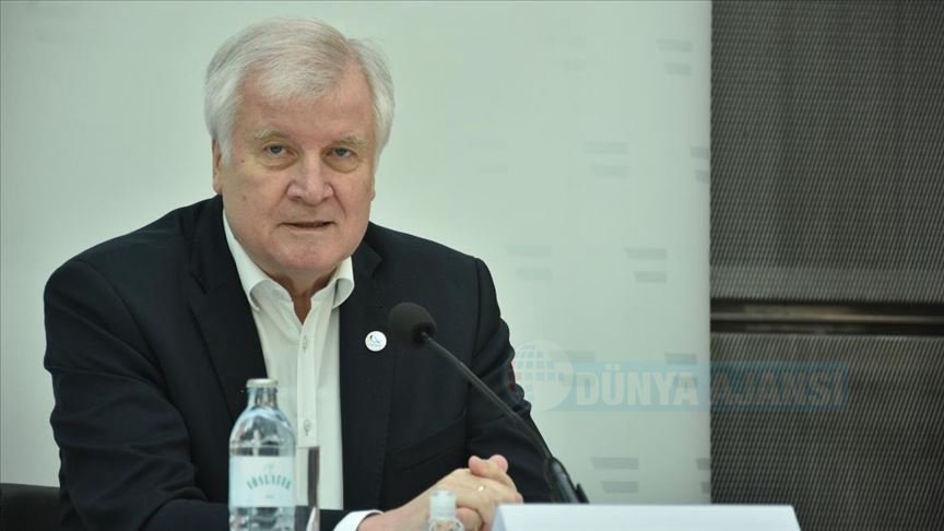 Alman Bakan Seehofer: 'AB-Türkiye mutabakatının yeniden hayata geçirilmeli'