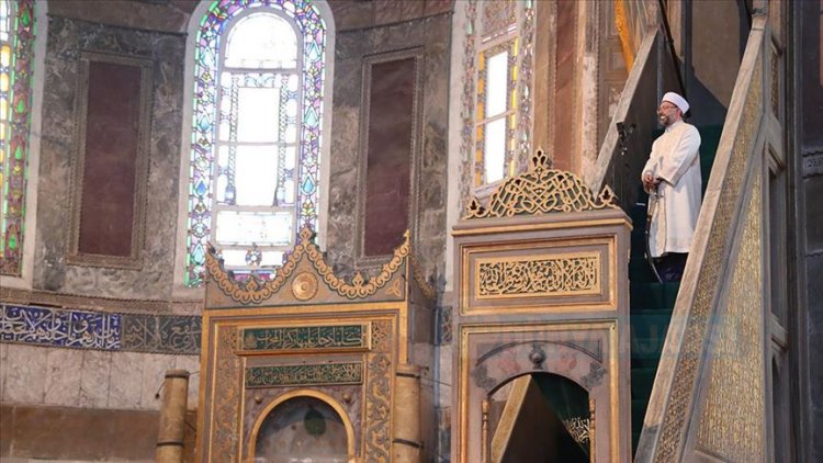 Diyanet İşleri Başkanı Erbaş, Ayasofya-i Kebir Cami-i Şerifi'nde Cuma Hutbesi'ni irad etti