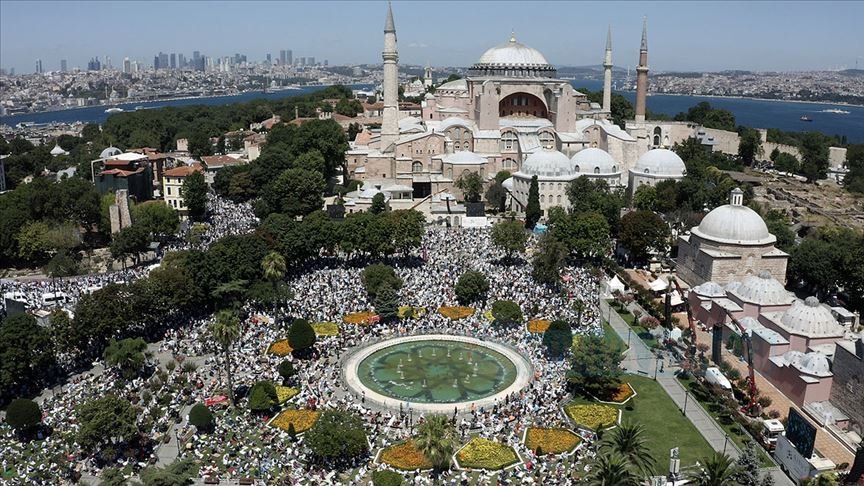 Japon ve Katar basını, Ayasofya-i Kebir Cami-i Şerifi'ne geniş yer verdi