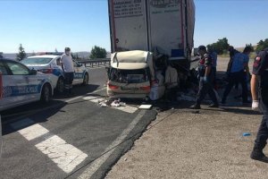 Gurbetçi aile Ankara'da kaza yaptı