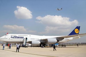  Alman hükümeti Lufthansa’nın diğer ülkelerden alacağı devlet yardımına yeşil ışık yaktı