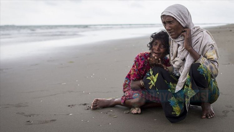 Myanmarlı askerler, Arakanlı Müslümanları toplu mezarlara gömdüklerini itiraf etti