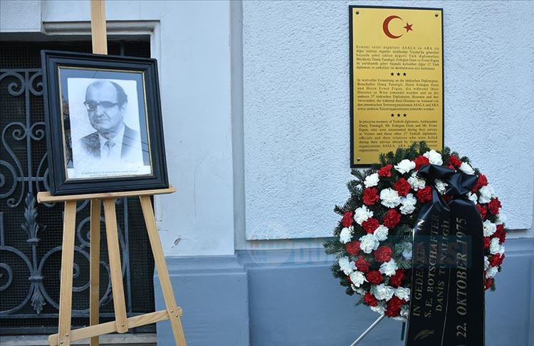 Avusturya’da Ermeni teröristlerce şehit edilen Büyükelçi Daniş Tunalıgil anıldı