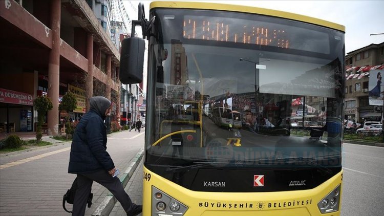 Bursa'da sağlık çalışanları toplu taşıma araçları ücretsiz