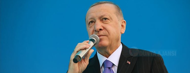 Cumhurbaşkanı Erdoğan: İzmir'de evleri yıkılan vatandaşlarımıza yenilerini yapıp teslim edeceğiz