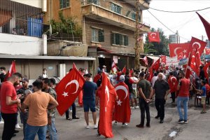 Lübnan'da Türkiye'ye destek gösterisi düzenlendi