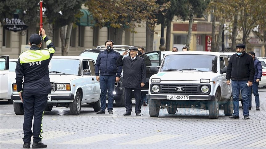 Azerbaycan'da şehitler anıldı