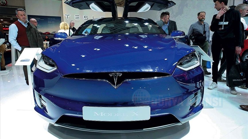 Tesla'dan 3 ayda ikinci 5 milyar dolarlık hisse satışı