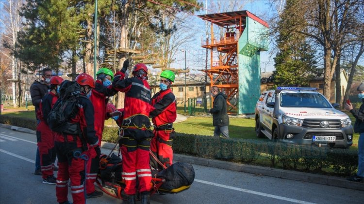 TİKA, Bosna Hersek'teki arama kurtarma ekibine arazi aracı desteği sağladı