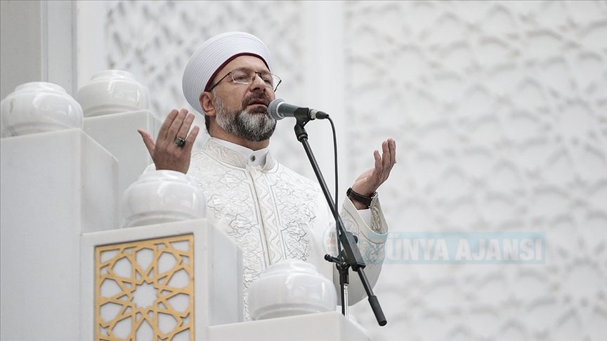 Diyanet İşleri Başkanı Ali Erbaş yarın dua programına katılacak