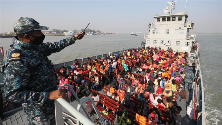 Bangladeş, Arakanlı Müslümanların 4. grubunu Bhasan Char Adası'na gönderdi