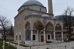 Bosna Hersek'teki tarihi Alaca Cami'nin minaresine 'silahlı saldırı'