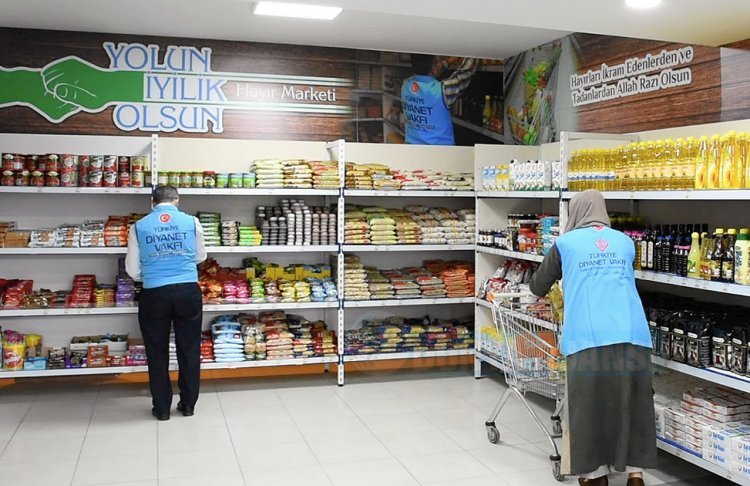 Bursa müftülüğün 'Hayır Marketi' ailelerin ihtiyaçlarını karşılıyor