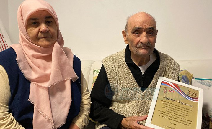 DİTİB gençlerinden Almanya’ya işçi göçünün 60. yılında 60 değere şükran plaketi 