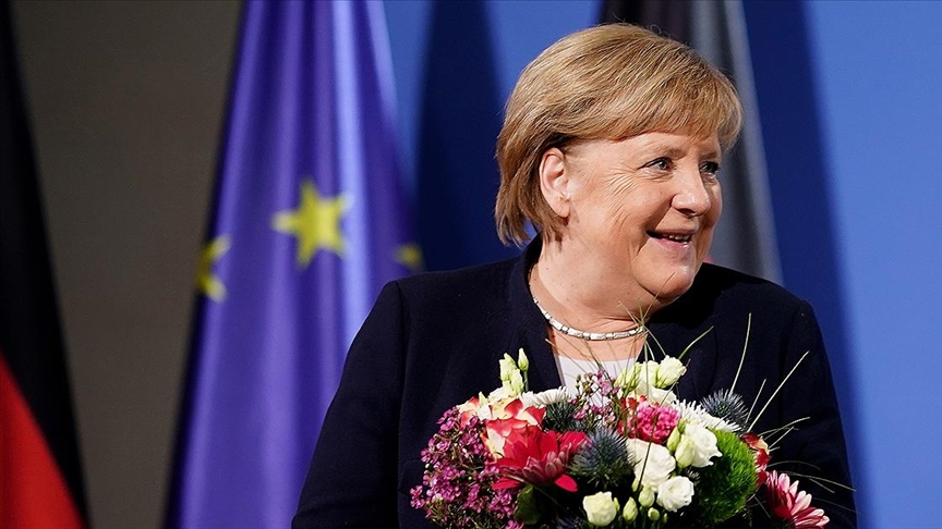  Eski Almanya Başbakanı Merkel'e Birleşmiş Milletler'den 2022 Nansen Mülteci Ödülü