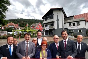 Alpirsbach DİTİB Fatih Camii, dualarla ibadete açıldı