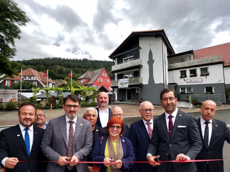 Alpirsbach DİTİB Fatih Camii, dualarla ibadete açıldı