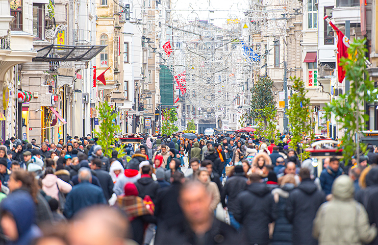 Yurt dışında 7,5 Milyon Türk vatandaşı yaşıyor: Yoğunluk Batı Avrupa'da