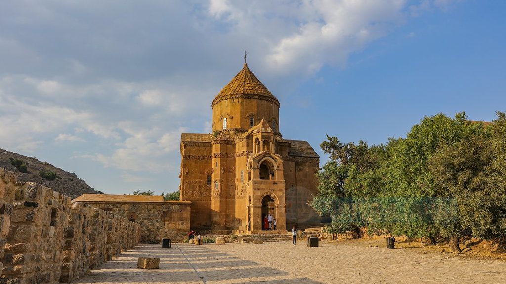 Yerli ve yabancı turistlerin uğrak mekanı oldu