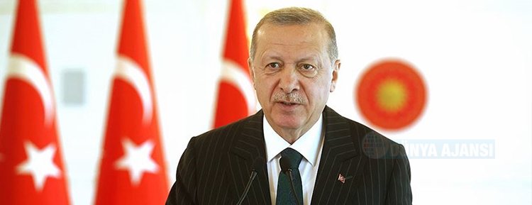 Cumhurbaşkanı Erdoğan: Bu sene İslam düşmanlığı virüsü ile de mücadele etmek zorunda kaldık