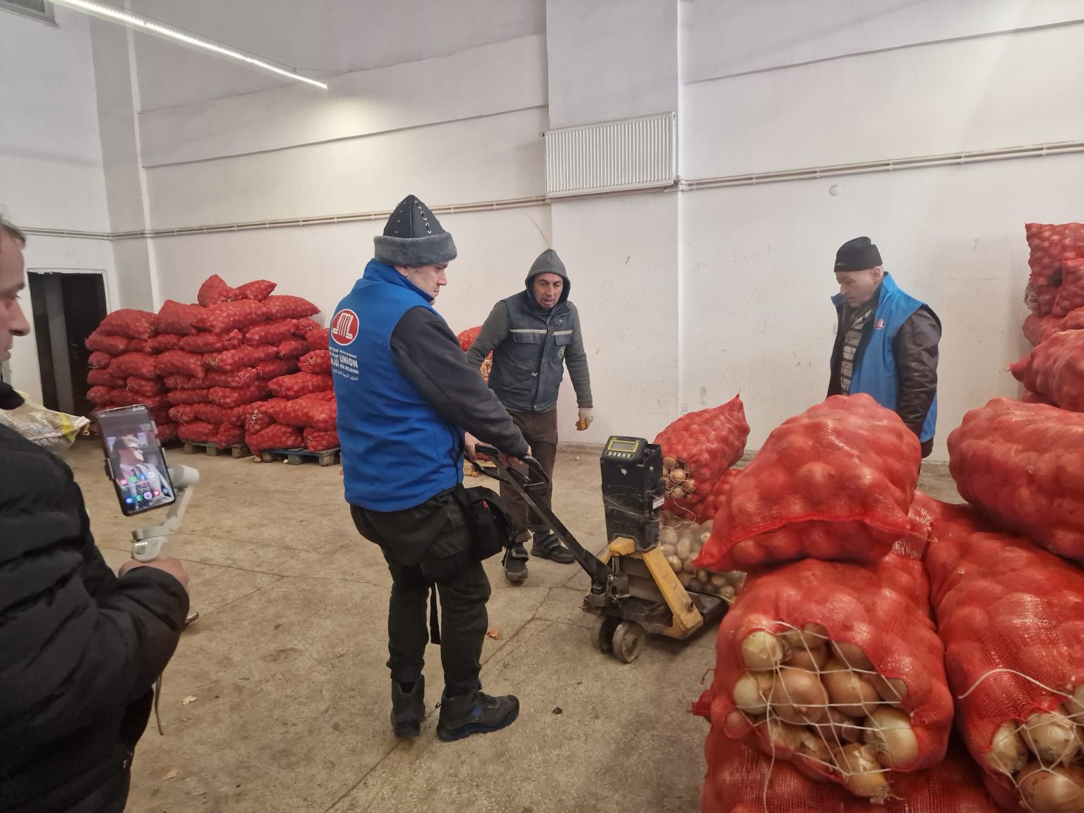 DİTİB deprem bölgesine desteğini sürdürüyor