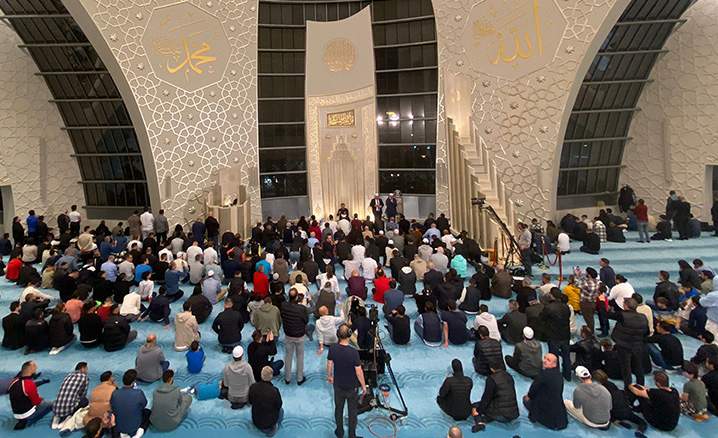 Köln DİTİB Merkez Camii’nde Mevlid Kandili idrak edildi