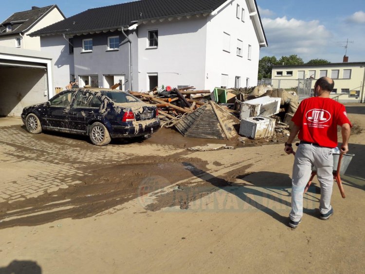 galeri bonn derneginden sinzig e yardim O9OSK13iqS