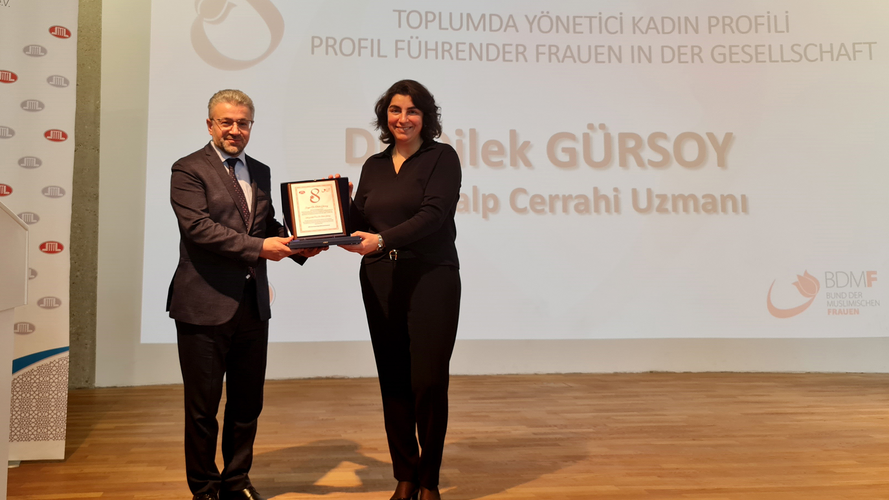 galeri ditib konferans dilek gursoy plaket takdi z7 d6mSHu1