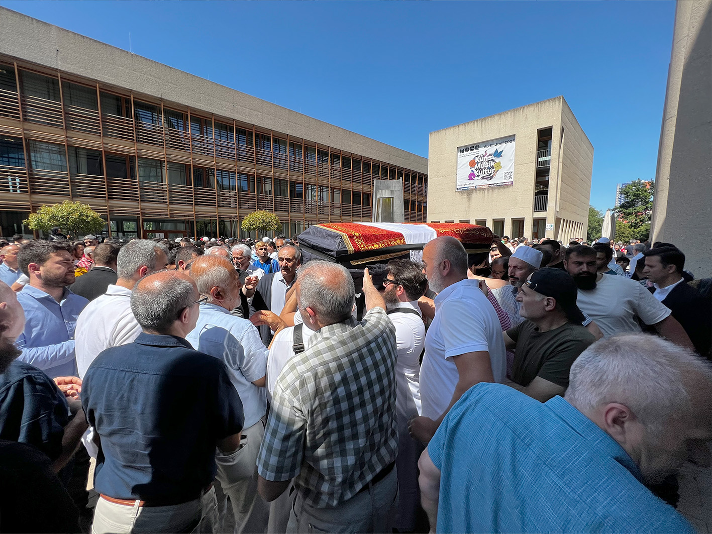 galeri ditib yilmaz cena yHyXBAGwku