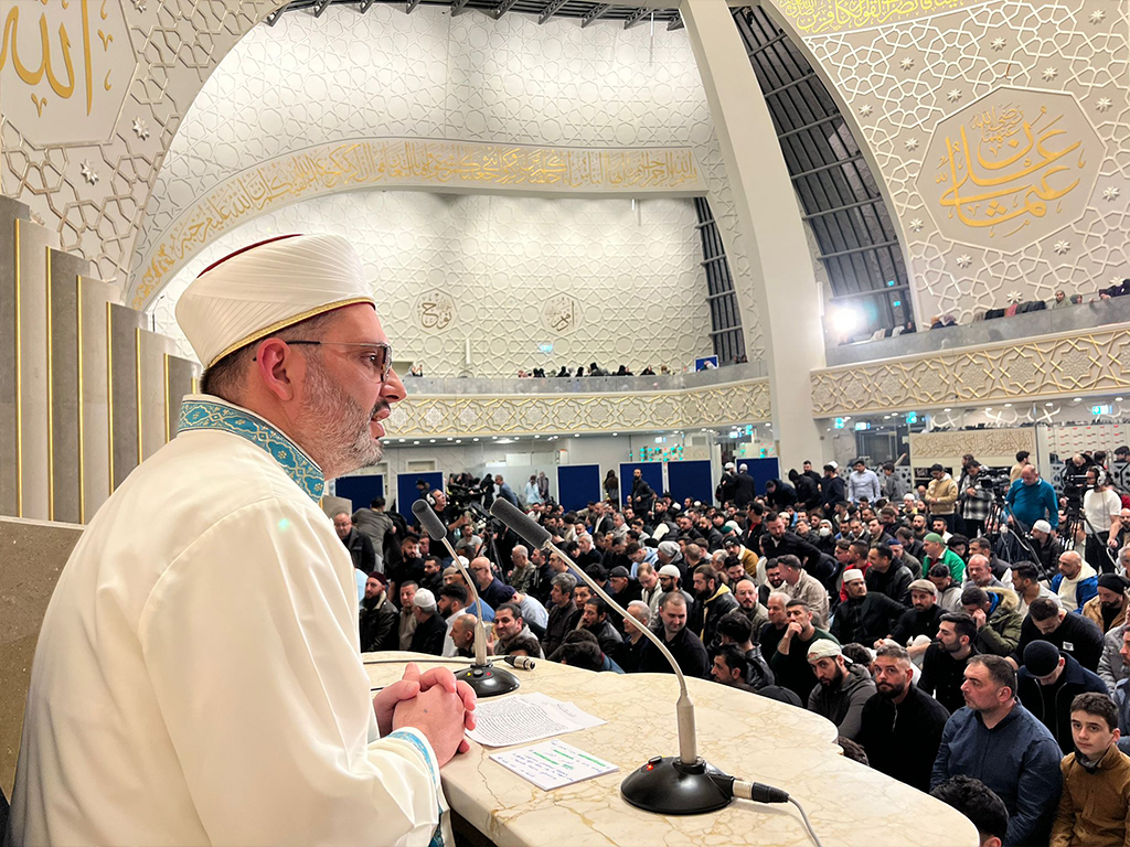 galeri koln ditib kadir gecesi muharrem kuz UNpVHgqCgQ