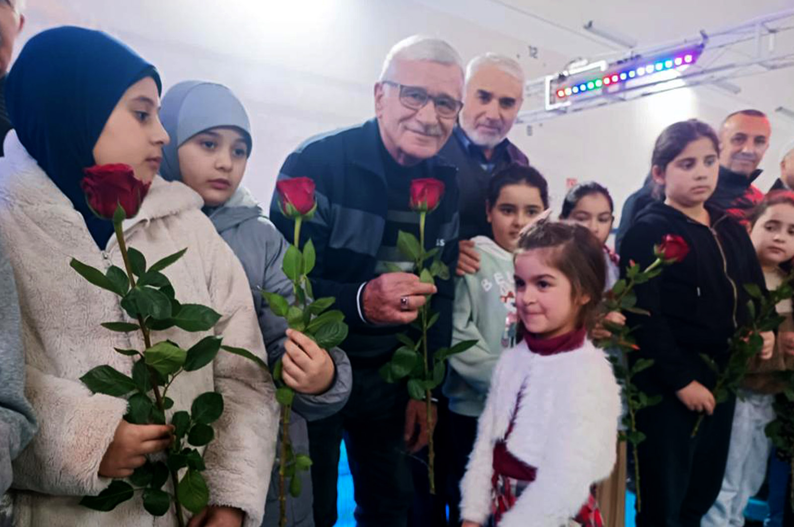 galeri leverkusen camii gul takdi VRX4IntBLv