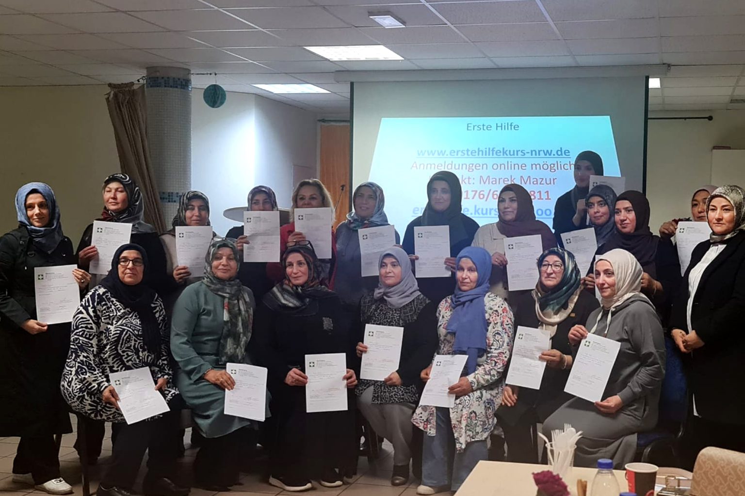 Almanya'da DİTİB kadın kollarına yönelik "Temel İlk Yardım" semineri