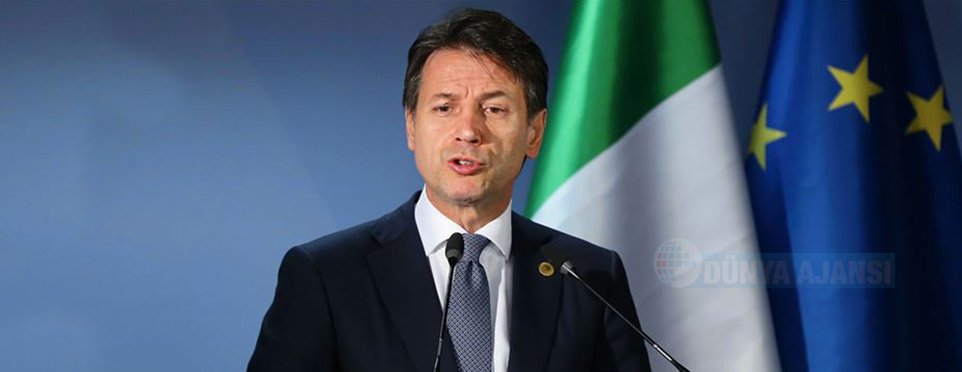 İtalya Başbakanı Giuseppe Conte istifa ediyor