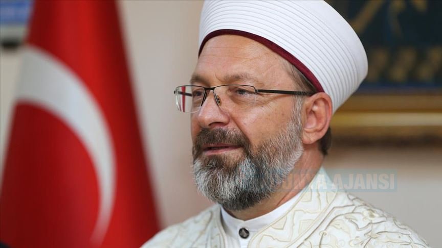 Diyanet İşleri Başkanı Ali Erbaş'tan Türk Kızılaya 'kan bağışı' çağrısı