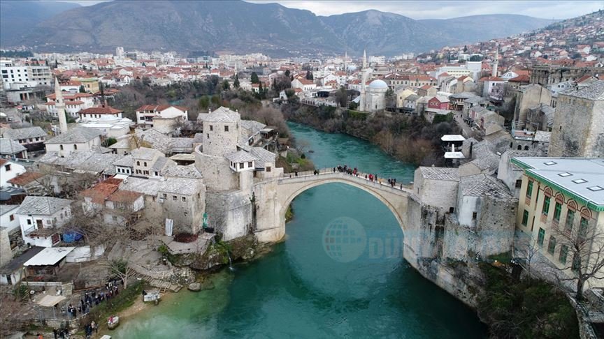 Bosna Hersek'te 5 yılda 20 binden fazla kişi vatandaşlıktan çıktı