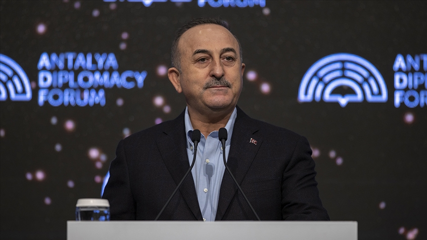 Çavuşoğlu: Ukrayna'daki Kanuni Sultan Süleyman Camisi'nde mahsur kalan Türklerin tahliyesi için çal