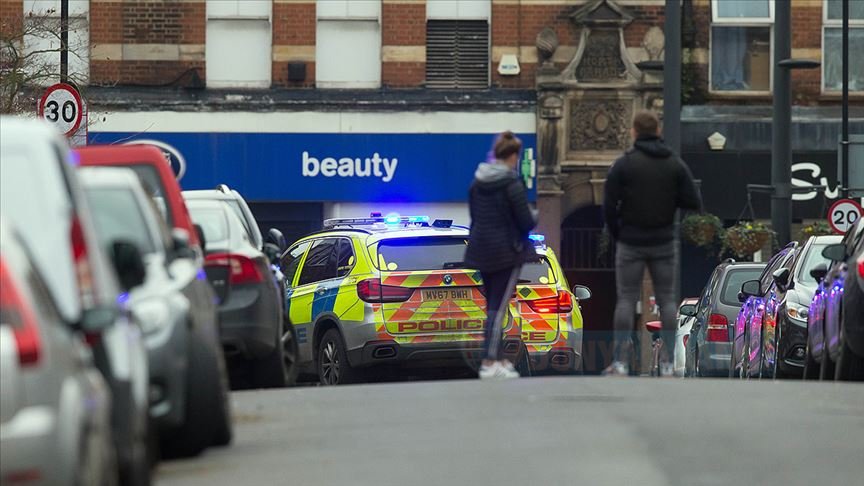 Londra'da terör bağlantılı olayda bir kişi vurularak öldürüldü