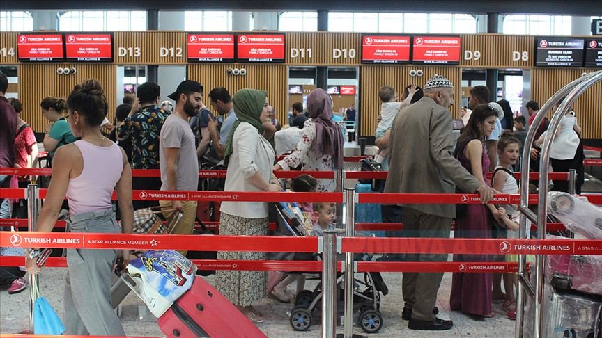 Çin'deki 'gizemli hastalık' için İstanbul'daki hava yolu şirketleri uyarıldı