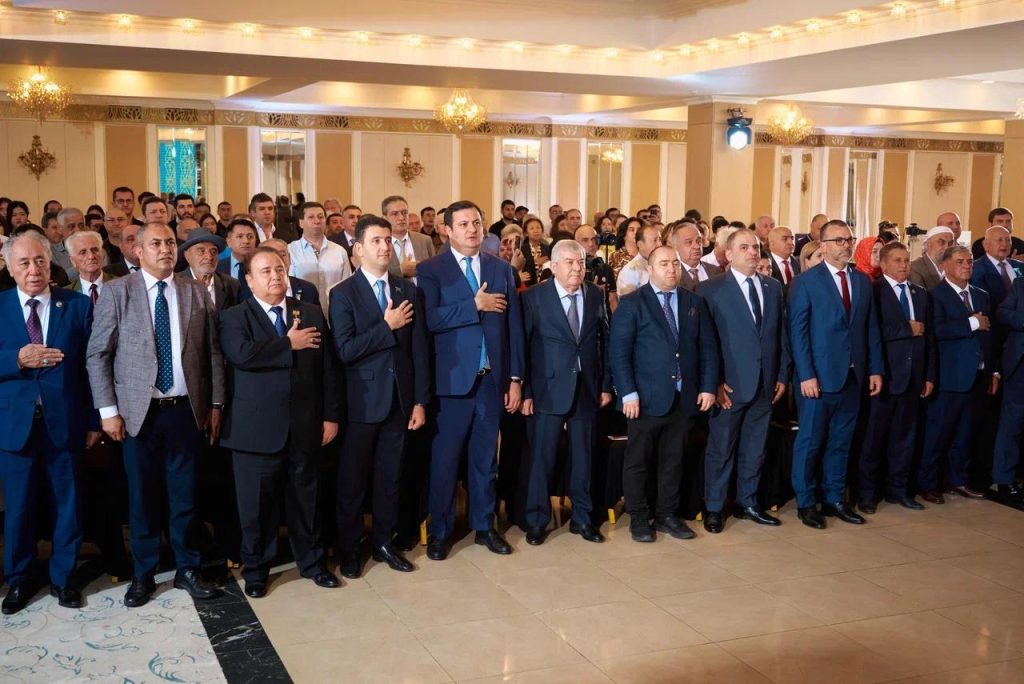 Almatı'da Haydar Aliyev anısına uluslararası forum 3 Almatii4