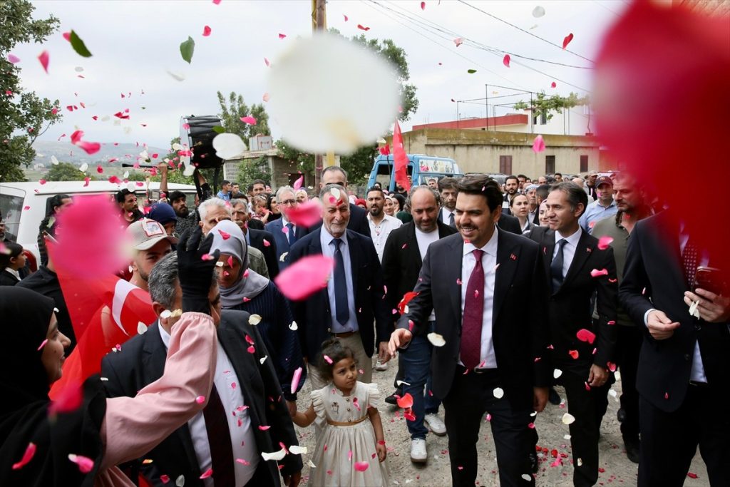 YTB Başkanı Eren'den Lübnan’daki kardeş köylere anlamlı ziyaret 1 YTB Lubnan Ziyaret3