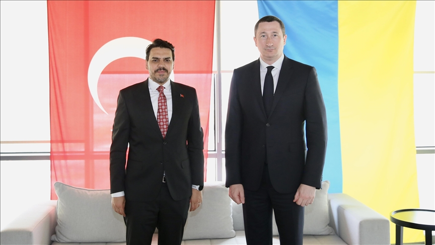 YTB Başkanı Eren, Ukrayna Başbakan Yardımcısı Çernışov ile İstanbul’da görüştü 6 YTB ukrayna2